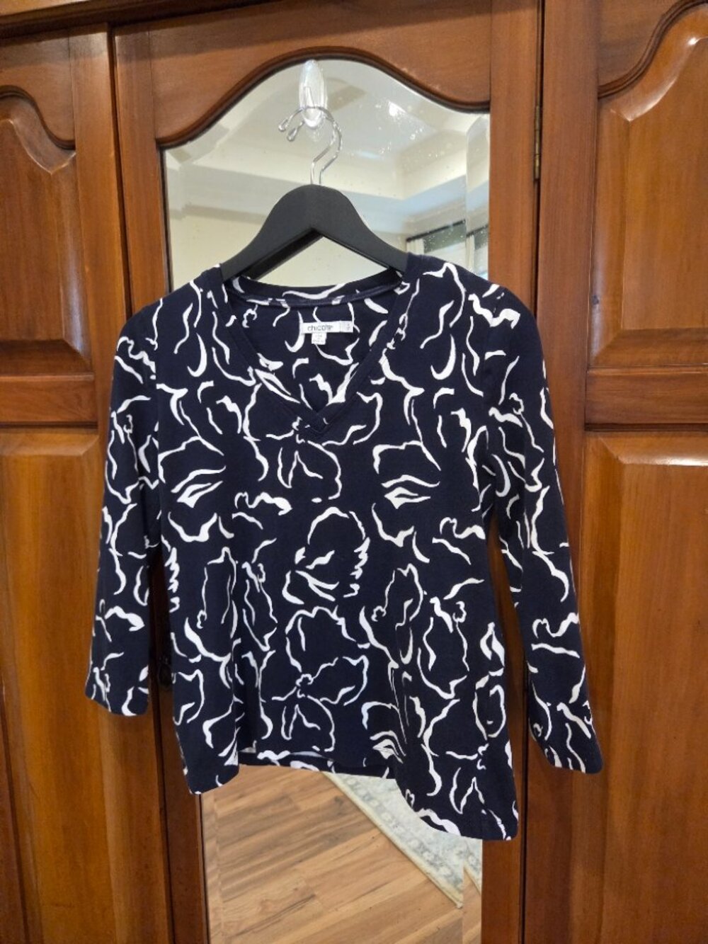 Chico's V-Neck T-shirt